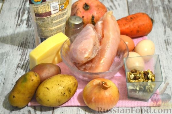 Слоеный салат с курицей, картофелем и орехами