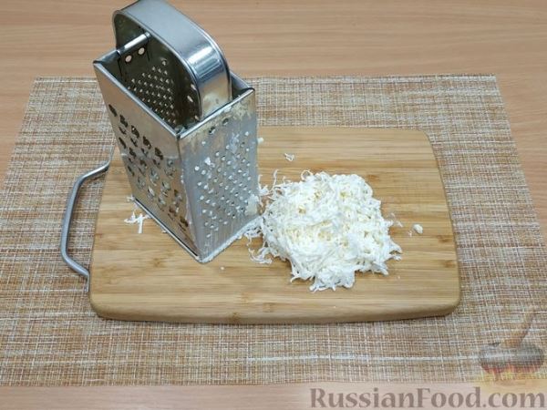 Форшмак с плавленым сыром, морковью и луком